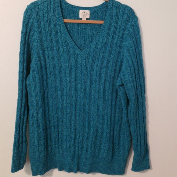 St. John's Bay Sweaters - Beautiful turquoise sweater